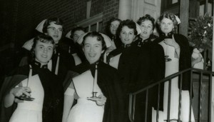 Wilcox College of Nursing students set out to sing carols to their patients, undated