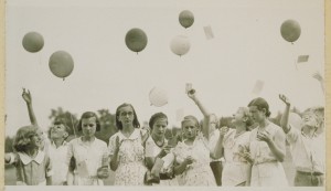 youngmenandwomen1932.